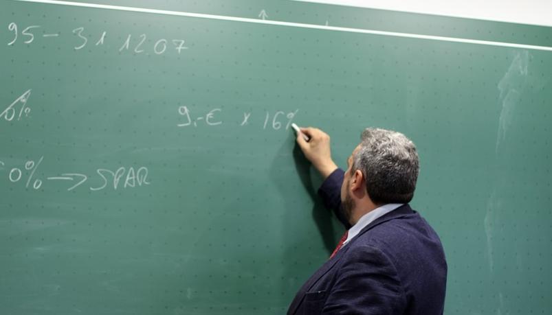 Nasıl Öğretmen Olunur
