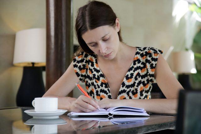 Ic Giyim Magazasi Acmak Istiyorum Yeni Is Fikirleri 2021